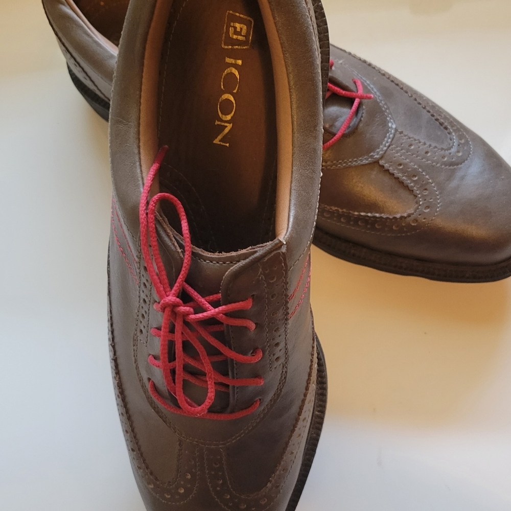 Icon by Footjoy Mens golf shoes size 9M
